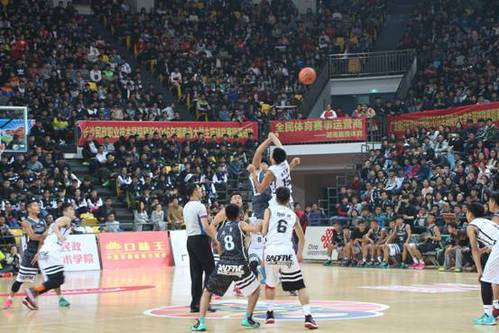 织梦CMS 响应式NBA体育赛事资讯类模板 自适应手机端